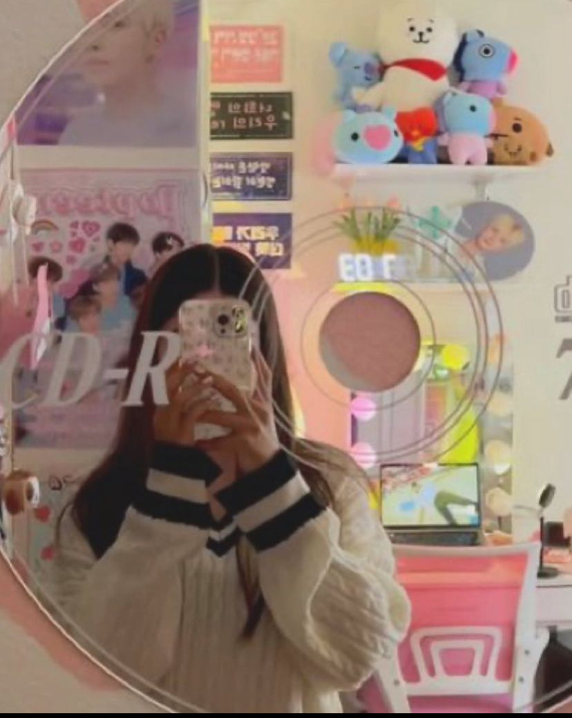 CD Mirror