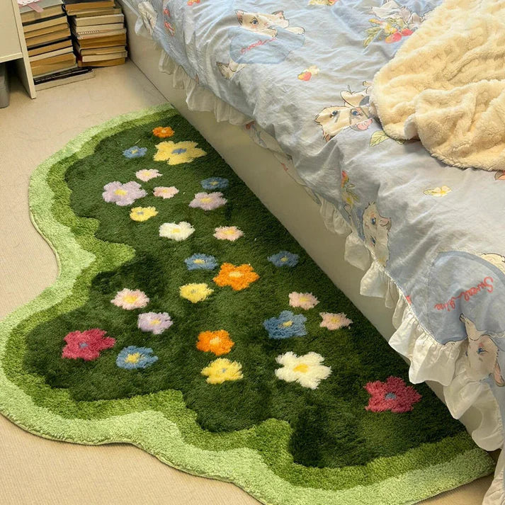 Green Blooming Lawn Rug