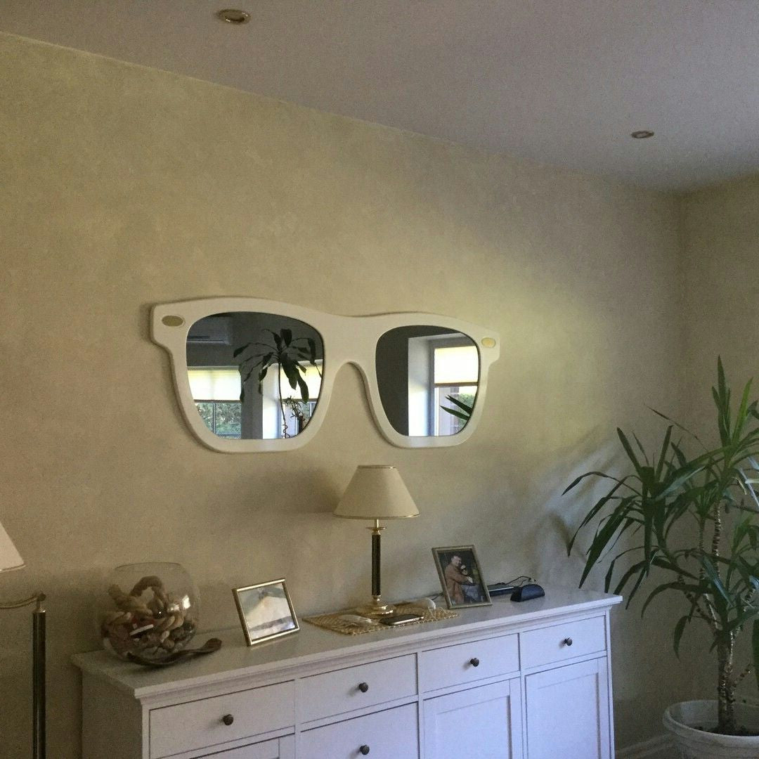 Sunglasses Mirror