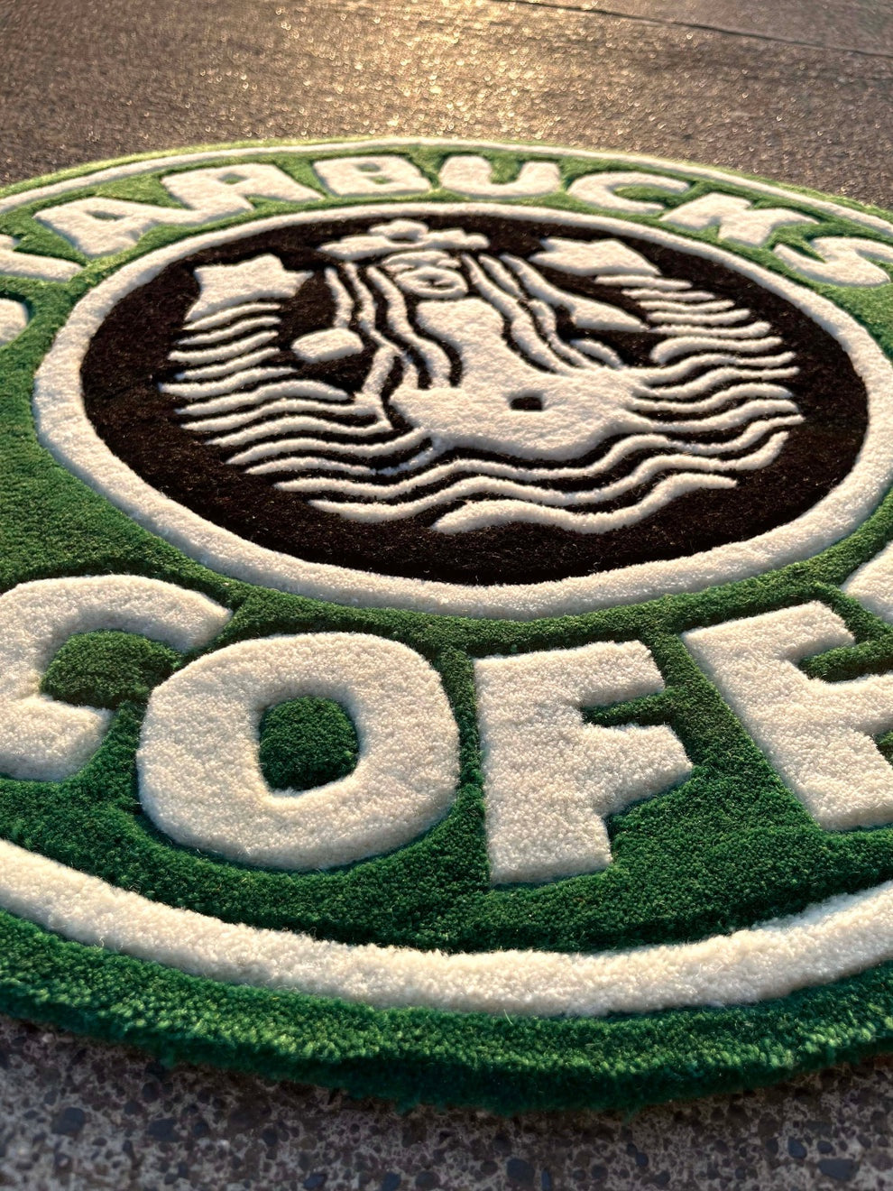 Green Circular Coffee Shop Logo Rug